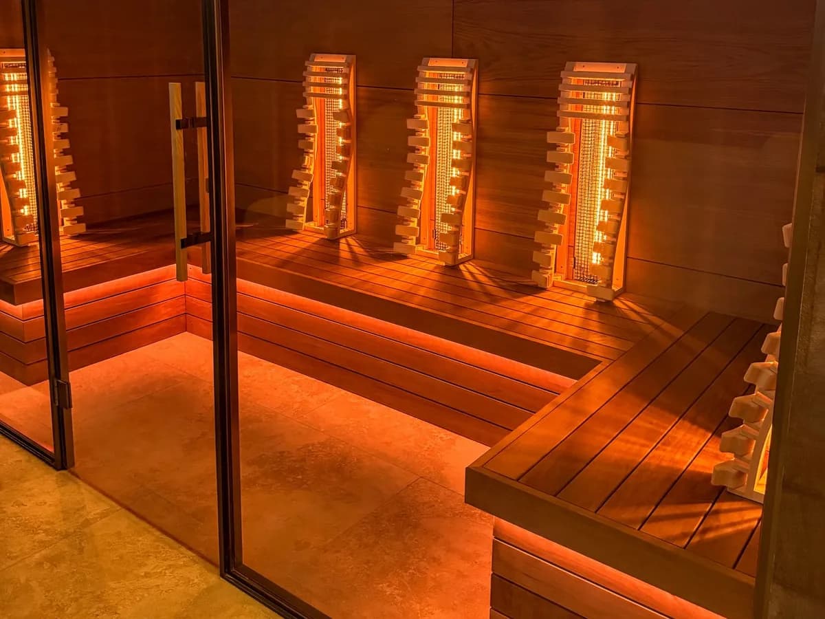 Infrared sauna